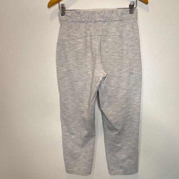 Lululemon Size 4 On the Fly Striped Cropped Pants We are from Space Ice Gray C67 - Picture 10 of 16